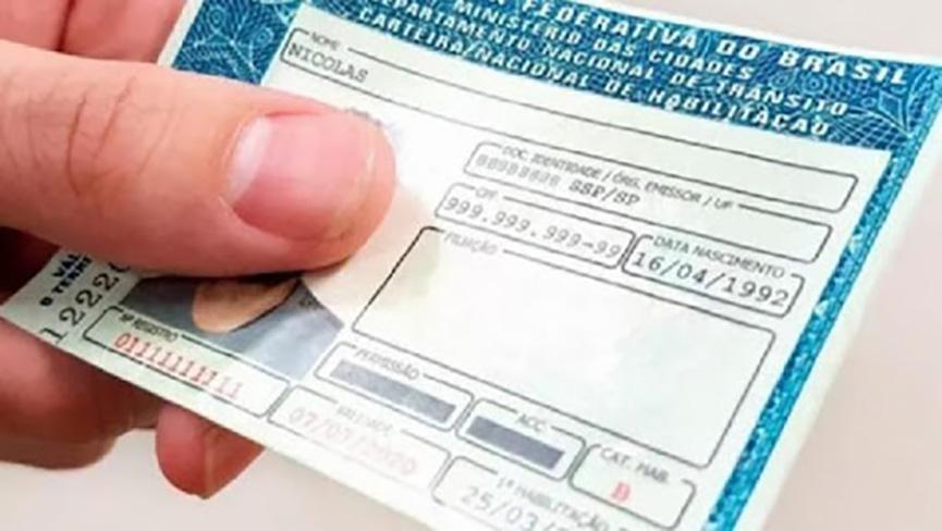 CNHs vencidas em 2020 ganham mais um ano de validade