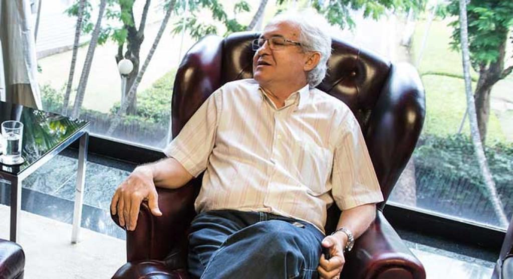 Internado em UTI após contrair Covid-19, Adilton Sachetti apresenta melhora em seu quadro clínico