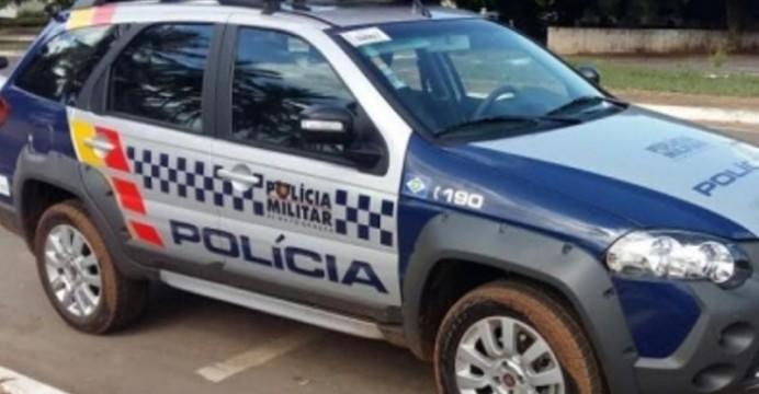 Festinha com aglomeração termina com três na delegacia em Sapezal