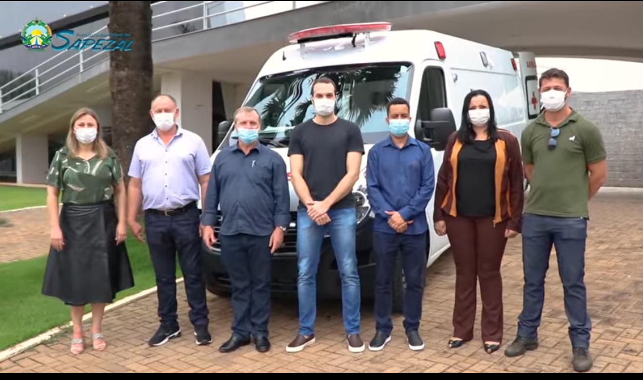 Prefeitura adquire nova ambulância para atendimento de pacientes gravíssimos