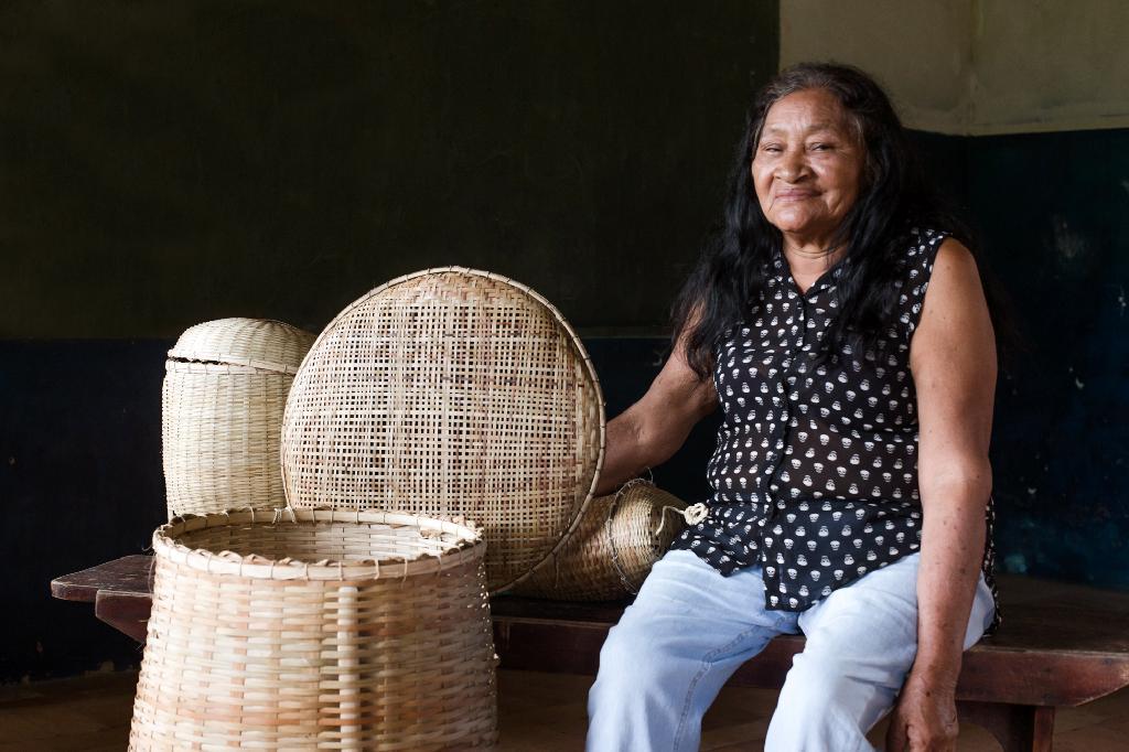Comunidade indígena lança site para venda de biojoias e artesanato