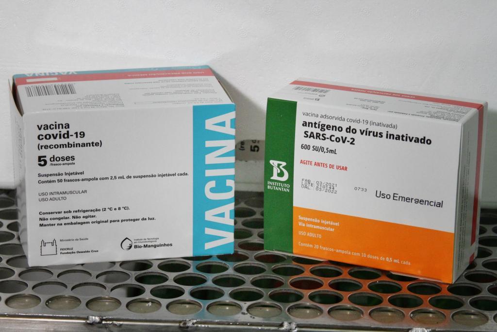 Mato Grosso recebe 50,8 mil doses de vacina nesta sexta-feira (23)