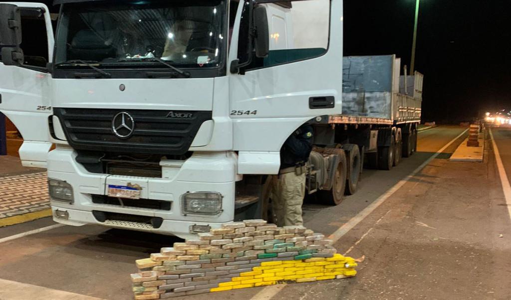 Carga com 548 tabletes de cocaína teria sido carregada em Sapezal