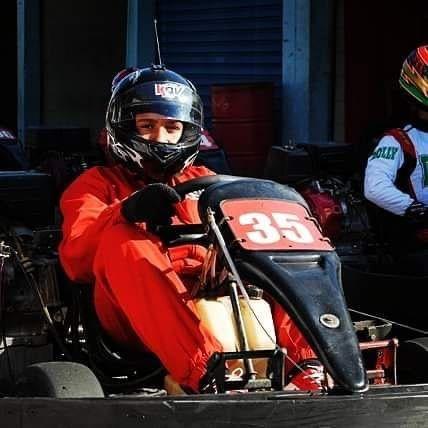Jovem piloto mato-grossense sonha em participar de competições de kart pelo Brasil