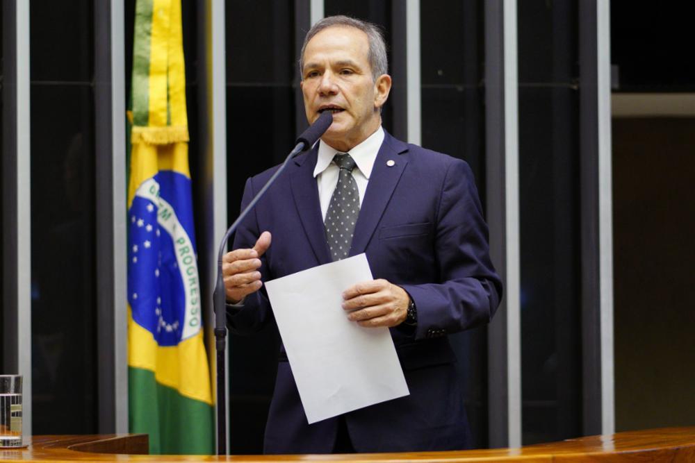 CCJ da Câmara pode votar texto que institui mensalidade em universidade pública