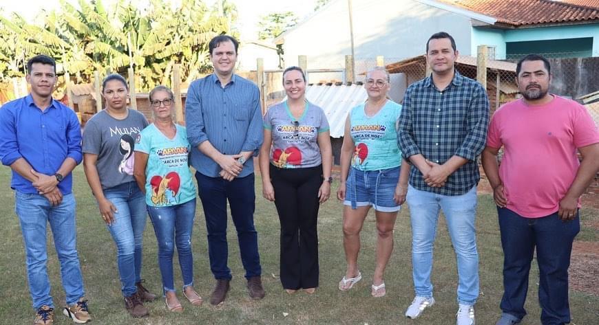Deputado Thiago Silva reúne com lideranças e destina emendas para Sapezal