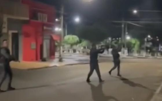 Criminosos tentam roubar banco mas são impedidos pela polícia