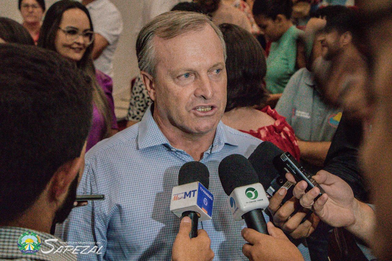 Mãe pede ajuda para internar filho e prefeito responde: 