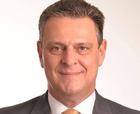 Uma decepção chamada Carlos Fávaro: pávida atuação, traição e PEC “Kamikaze”