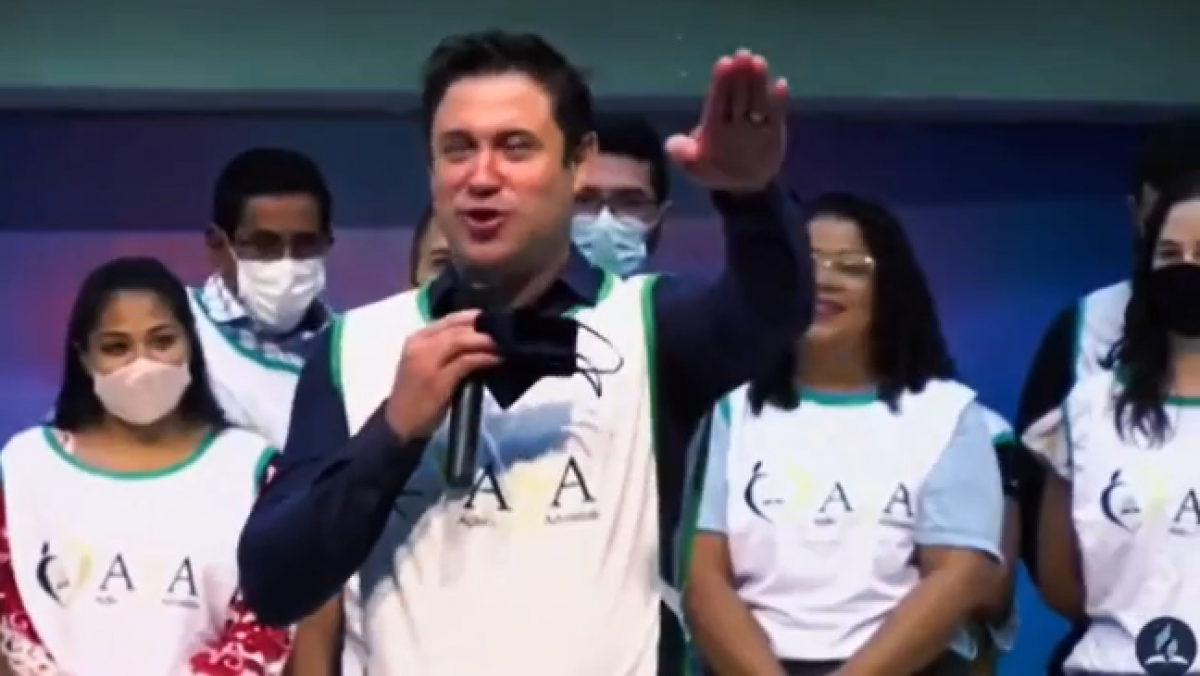 Pastor de Cuiabá faz saudação nazista e vídeo viraliza na internet