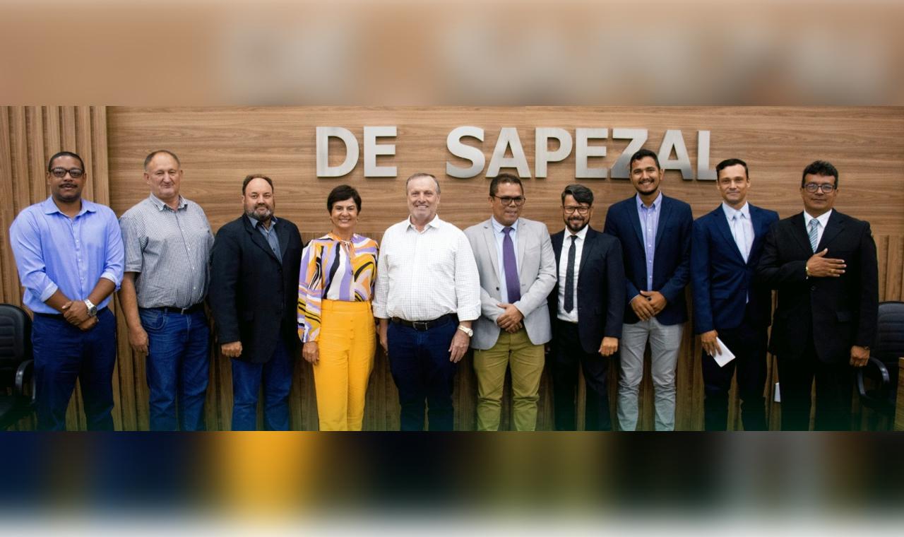 Vereadores de Sapezal viajam para Cuiabá para acompanhar posse de deputados