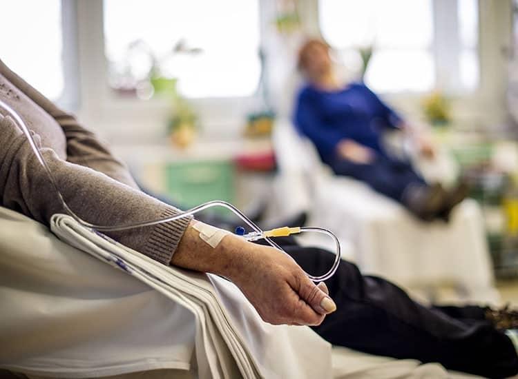 Aprovado em primeira votação PL que estabelece atendimento prioritário a pacientes em tratamento de câncer em Sapezal