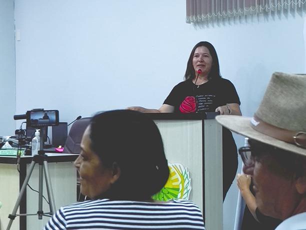 Sintep/Campos de Júlio denuncia ataque à legislação da Educação no município