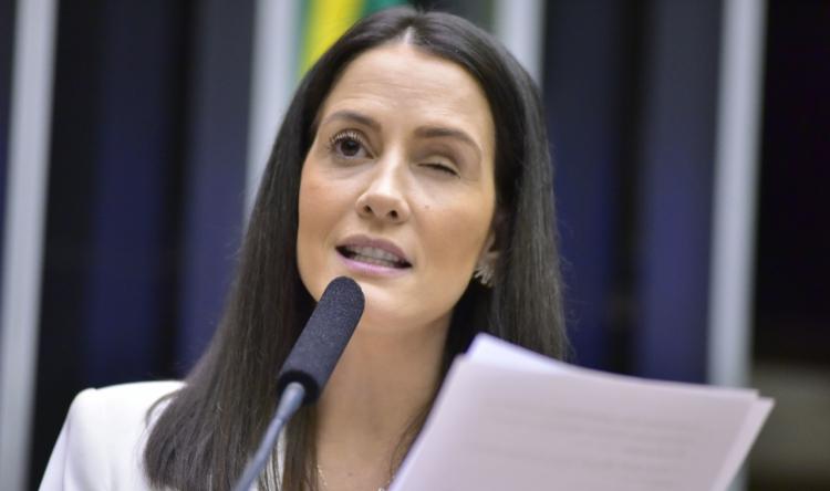 Amália Barros agradece e parabeniza o Spz Online pelo trabalho prestado