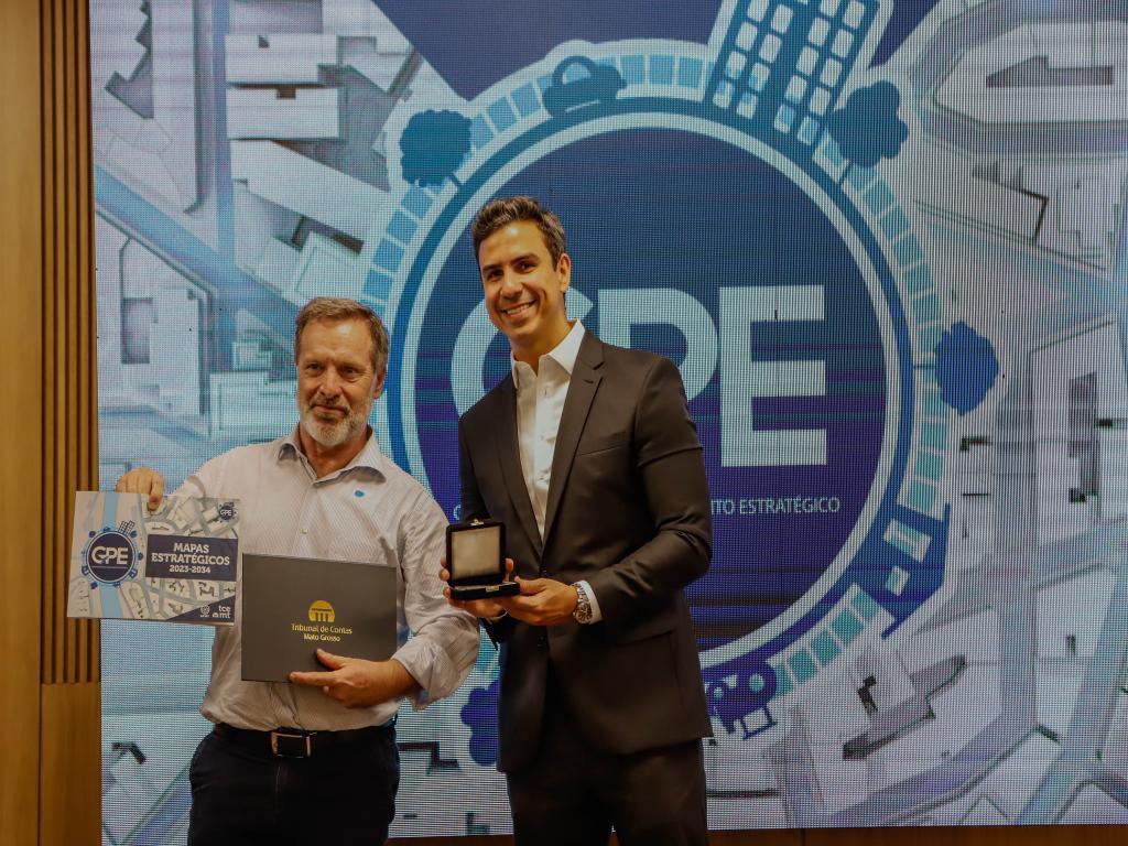 TCE-MT premia prefeito de Sapezal e outros 105 e entrega Mapas Estratégicos do Programa GPE