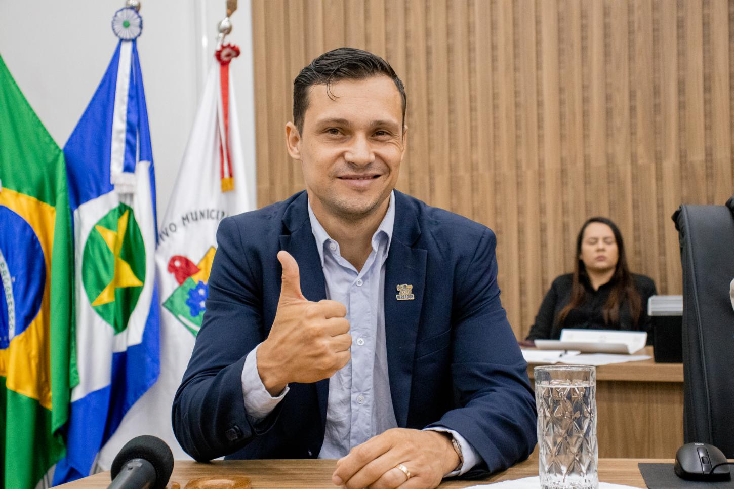 Vereador propõe implantação de câmeras de segurança em praças e pista de Skate de Sapezal
