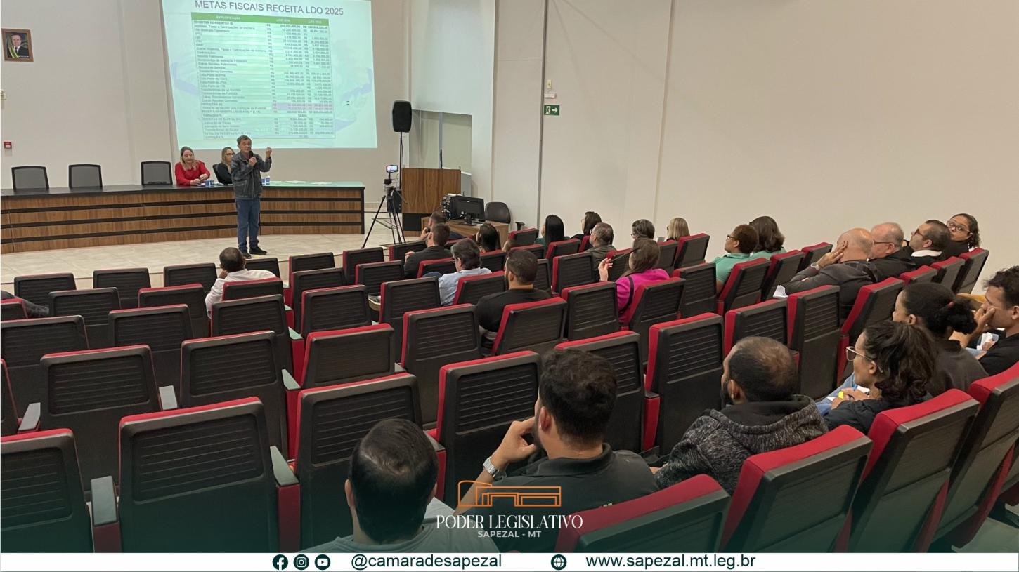 Servidores da Câmara marcam presença na audiência de elaboração da Lei de Diretrizes Orçamentárias (LDO) para o ano de 2025
