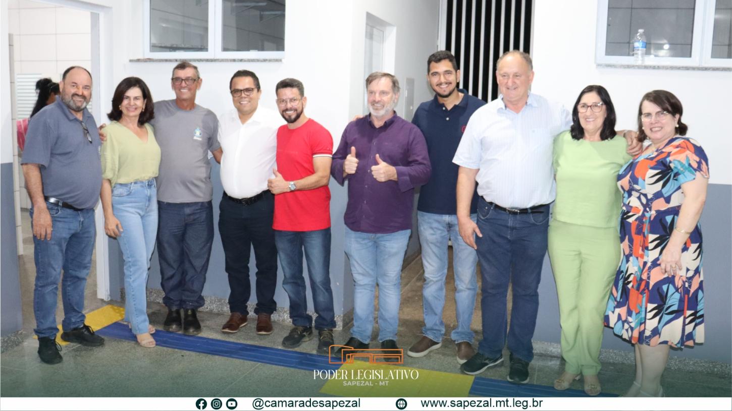 Câmara marca presença na inauguração da reforma e ampliação da Escola Municipal Carmen Schneider