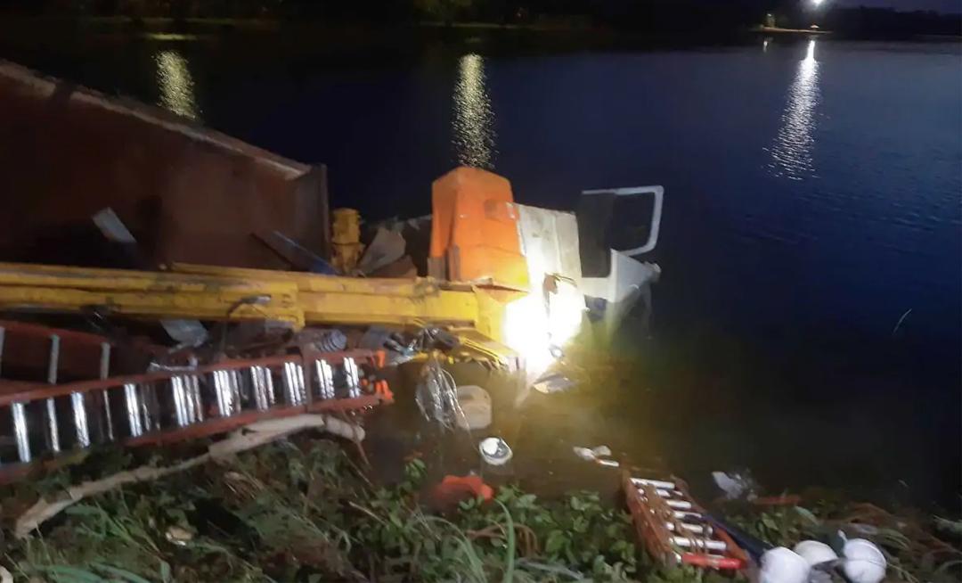 Identificado trabalhador que morreu após queda de caminhão na Prainha