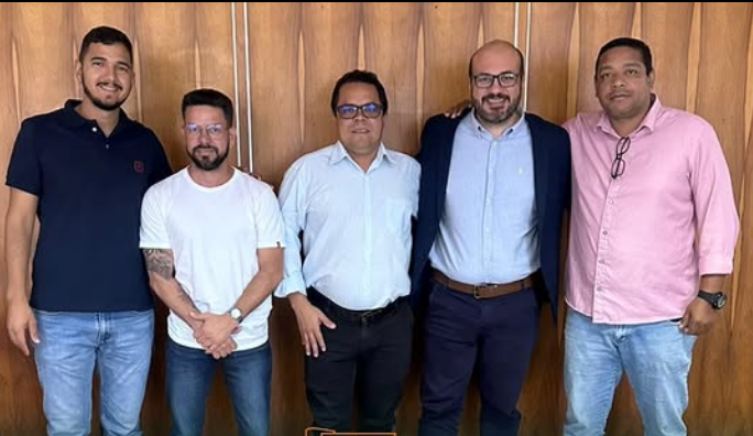 Reunião em Brasília discute duplicação da BR-364 e saneamento básico em Sapezal