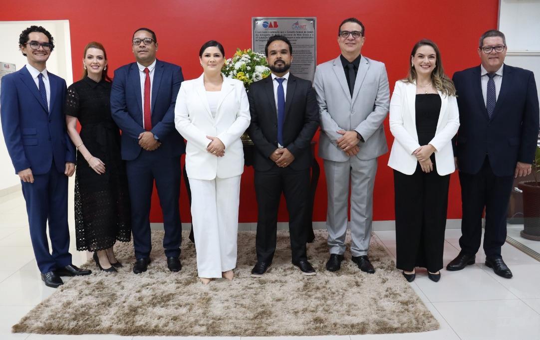 Vereadores representam o legislativo na posse da nova diretoria da OAB em Tangará da Serra