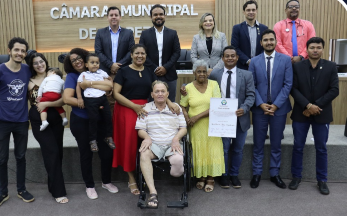 Gringo do Mototáxi recebe homenagem da Câmara de Sapezal