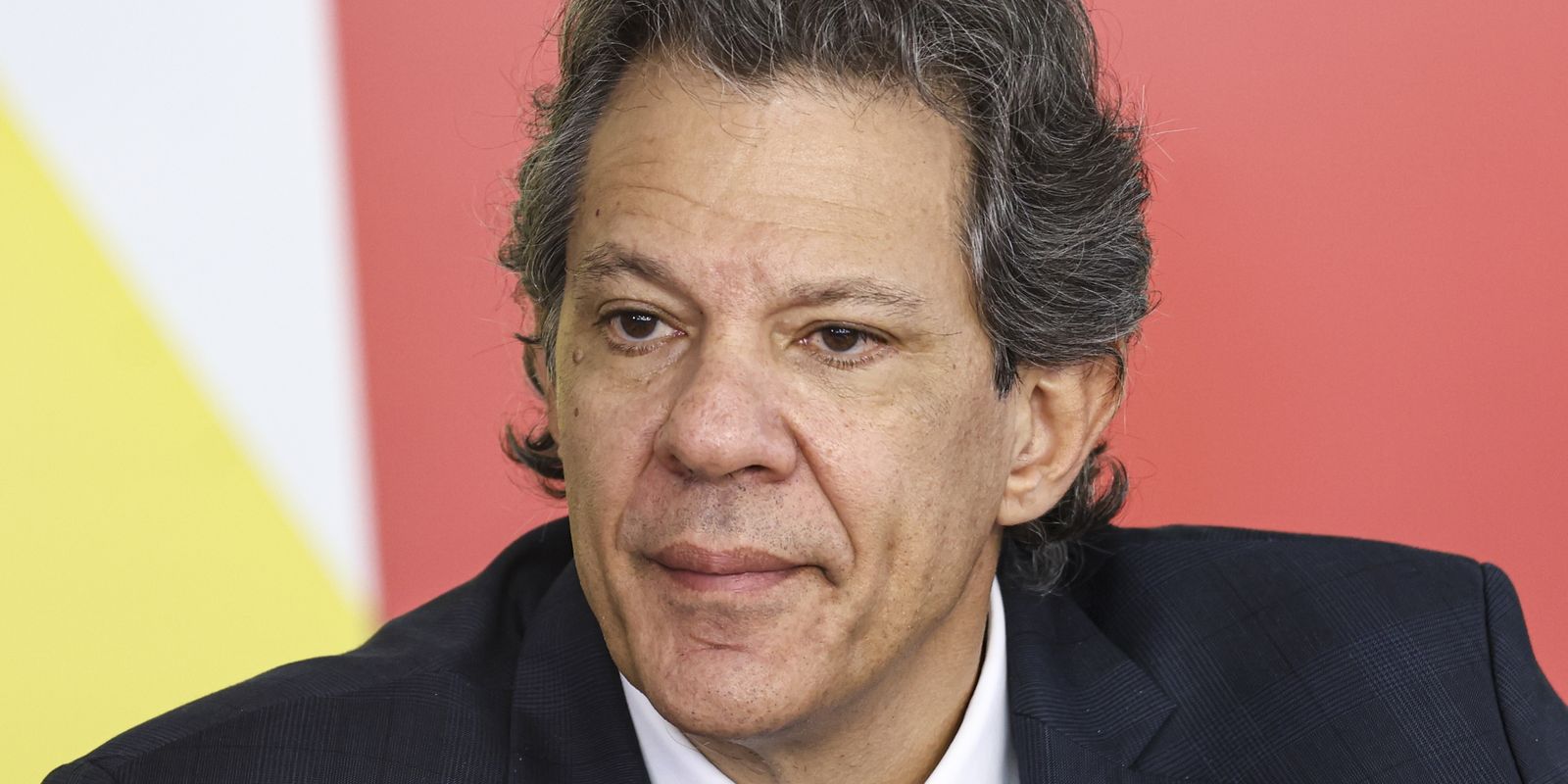 Haddad apresentará proposta a estados para estabilizar preços de combustíveis