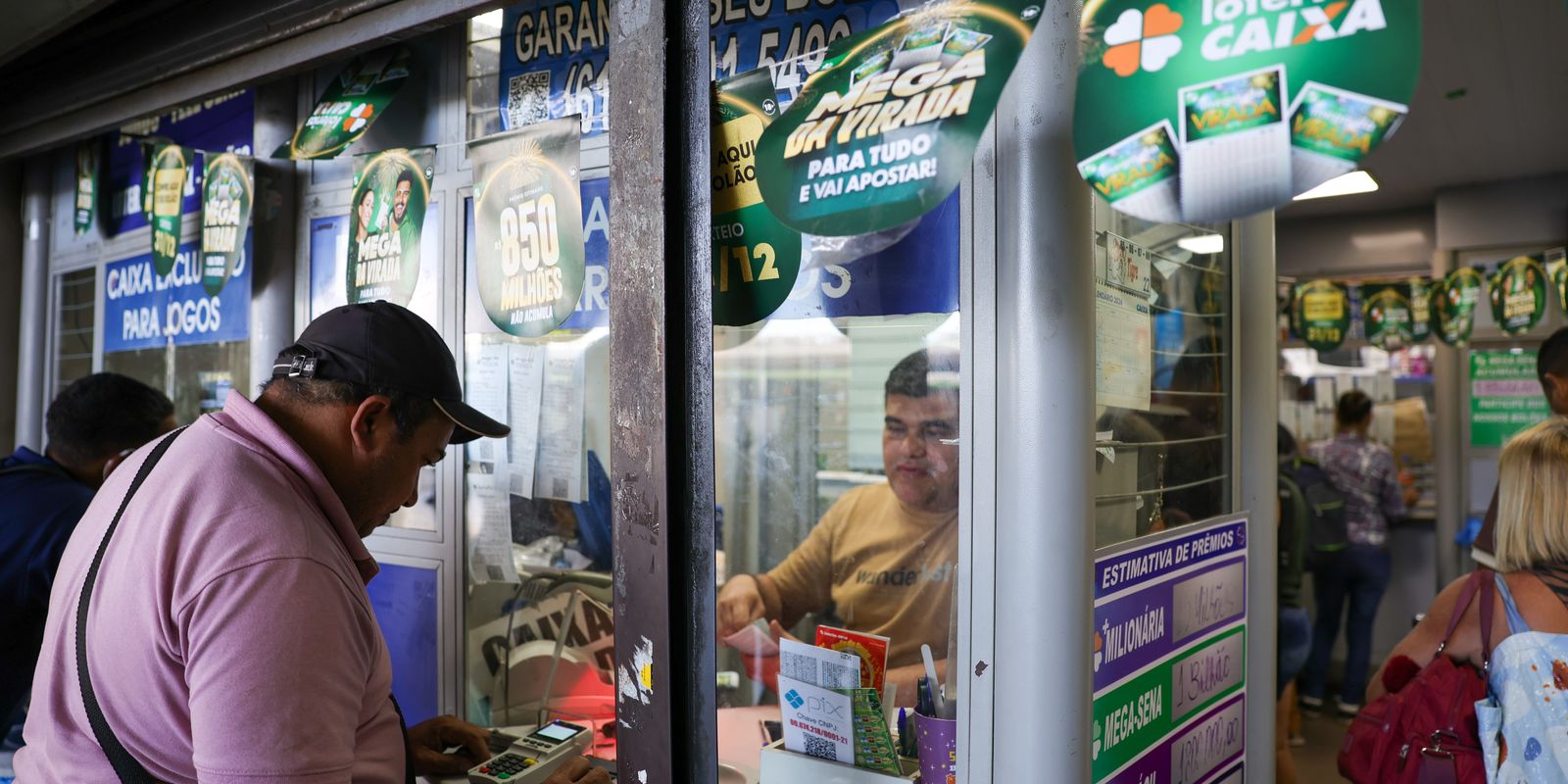 Mega-Sena acumula e sorteio principal atinge R$ 17 milhões