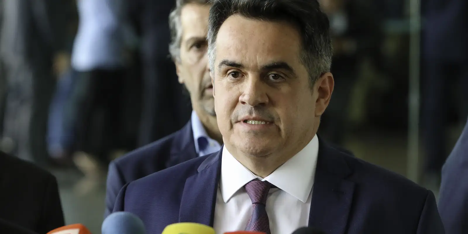 PF aponta indícios de pagamentos e benefícios a Ciro Nogueira