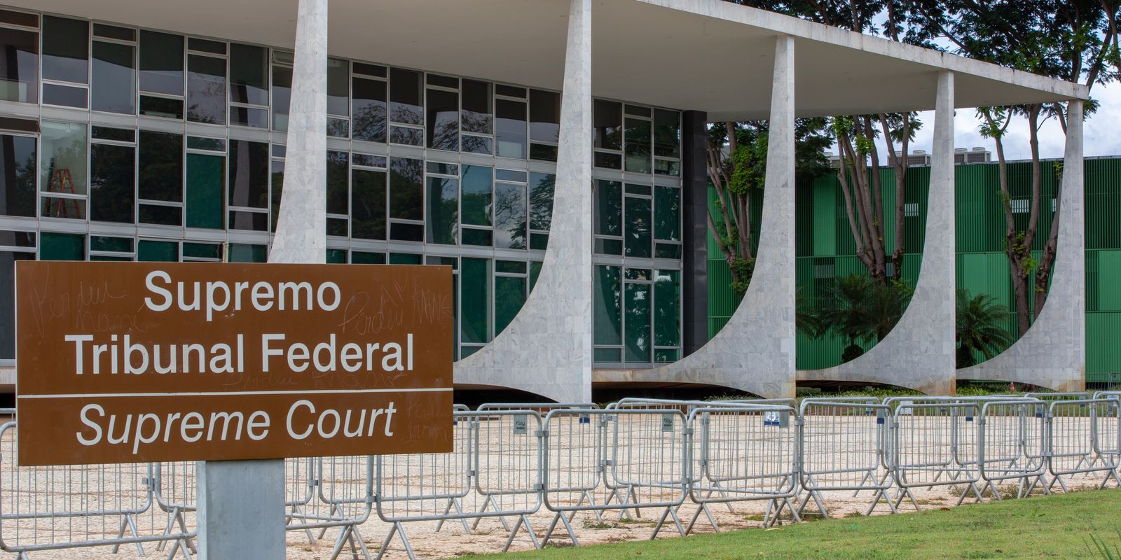 Moraes agenda depoimento de Flávio Bolsonaro à PF para 28 de julho em caso de calúnia