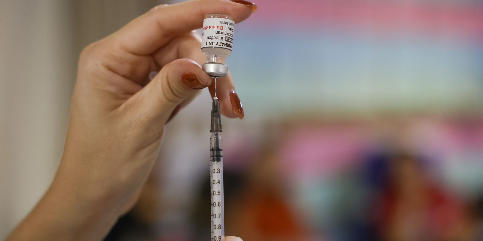 Vacinação contra o HPV reduz infecção entre jovens no Brasil, indica estudo