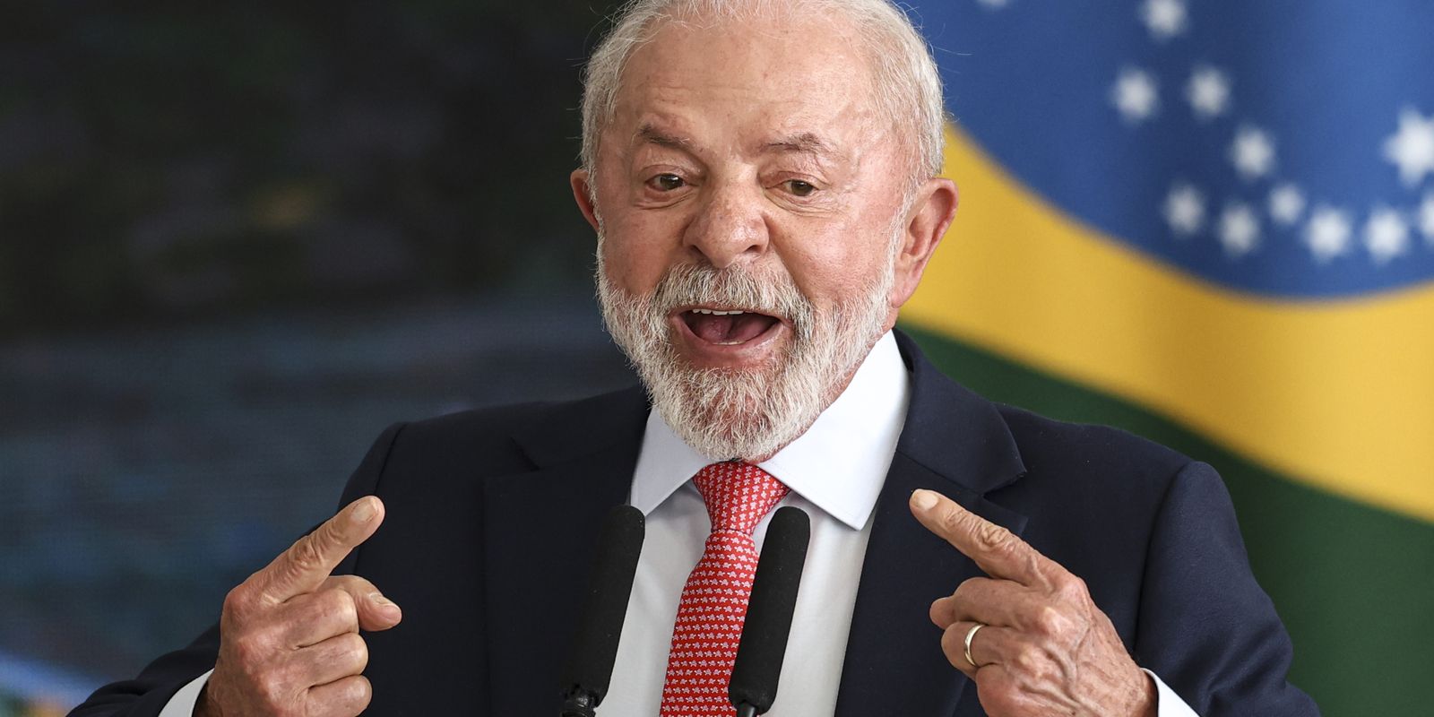 Lula critica revogação do visto de embaixadora brasileira nos Estados Unidos