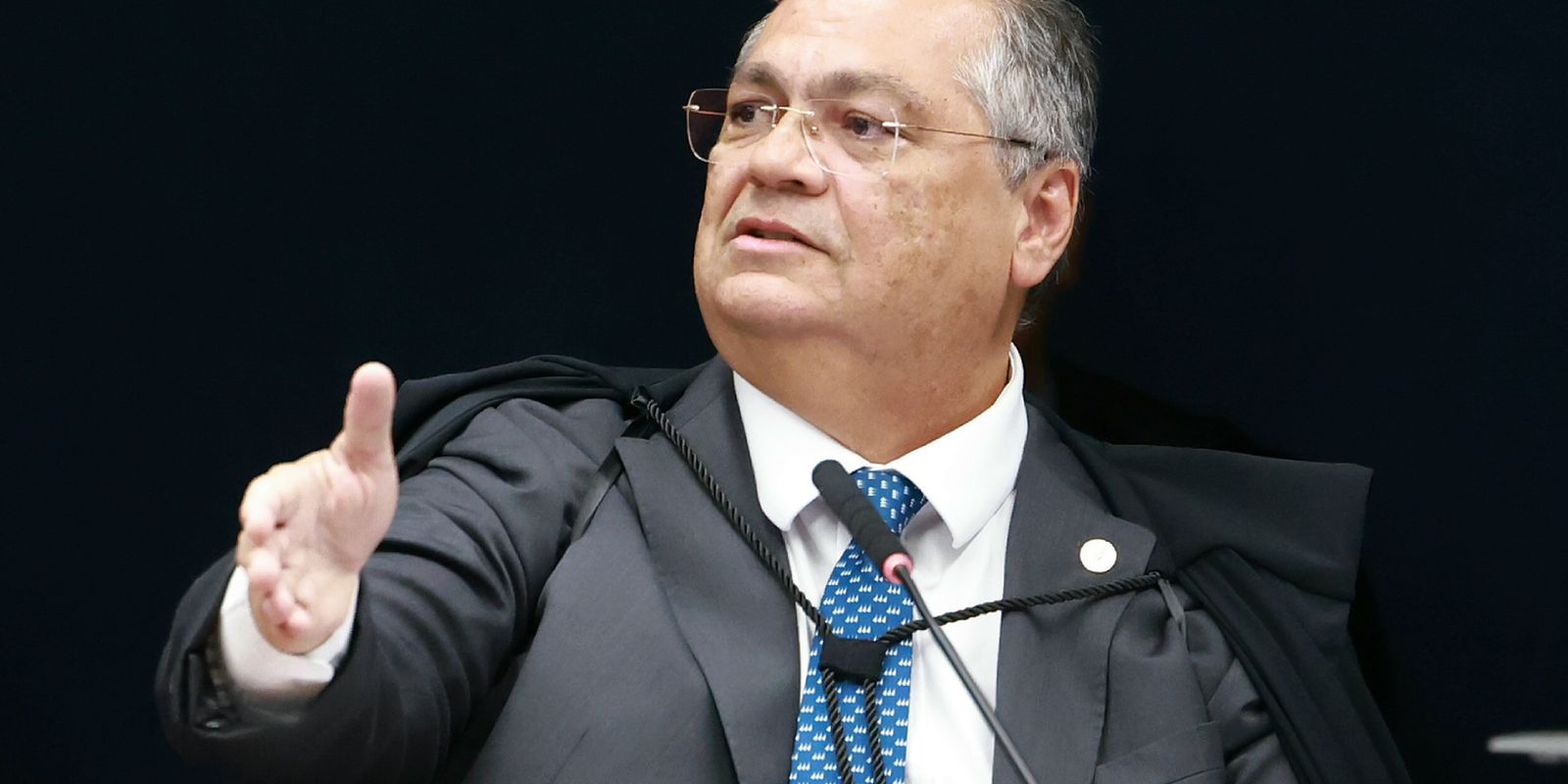 Dino invalida emendas parlamentares indicadas por dirigentes sem mandato