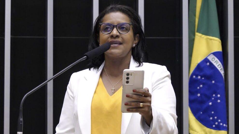 Gisela Simona é escolhida vice de Pivetta após saída de Fábio Garcia