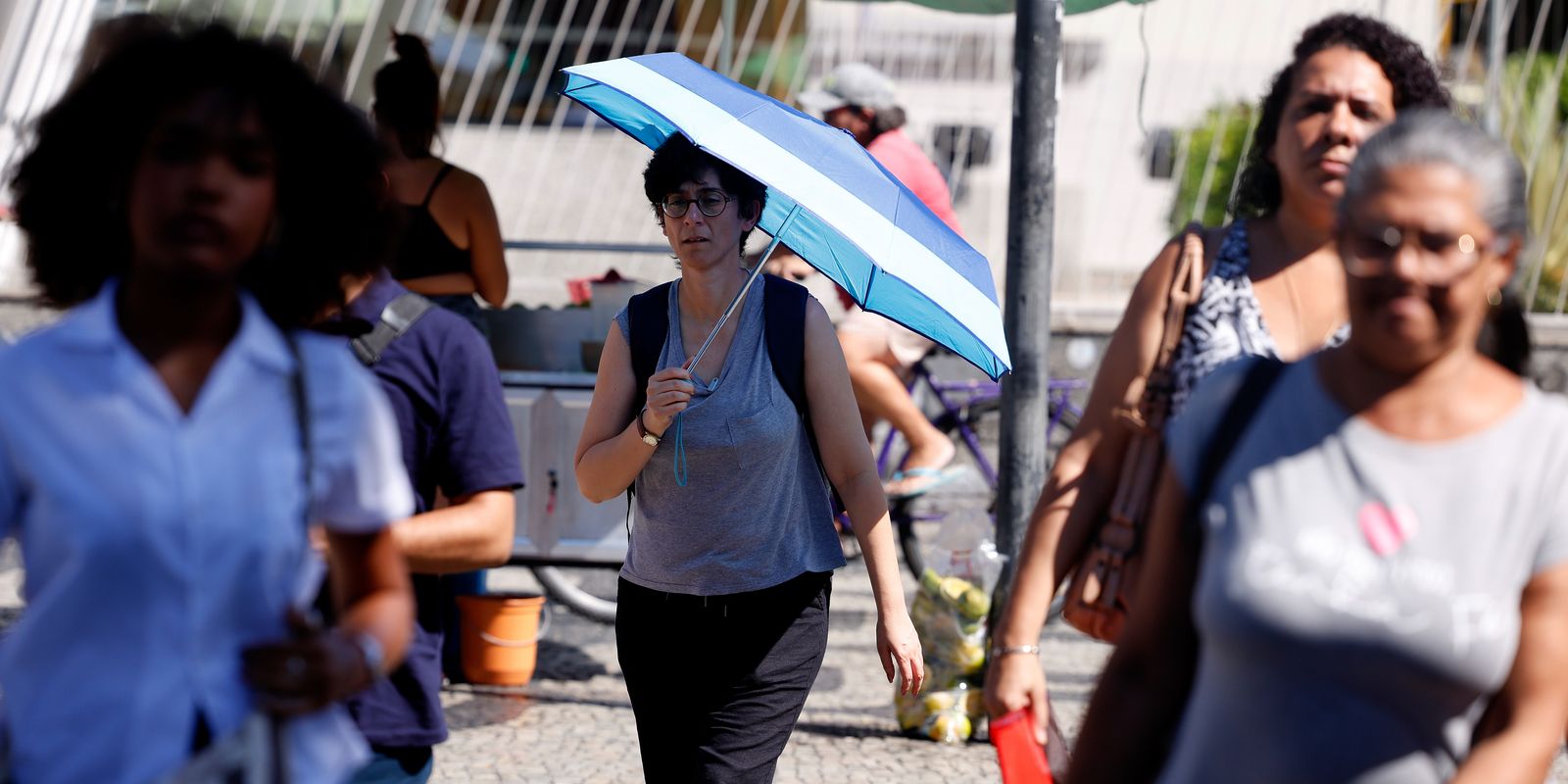 Salário mínimo deve subir para R$ 1.741 em 2027, projeta Ministério da Fazenda