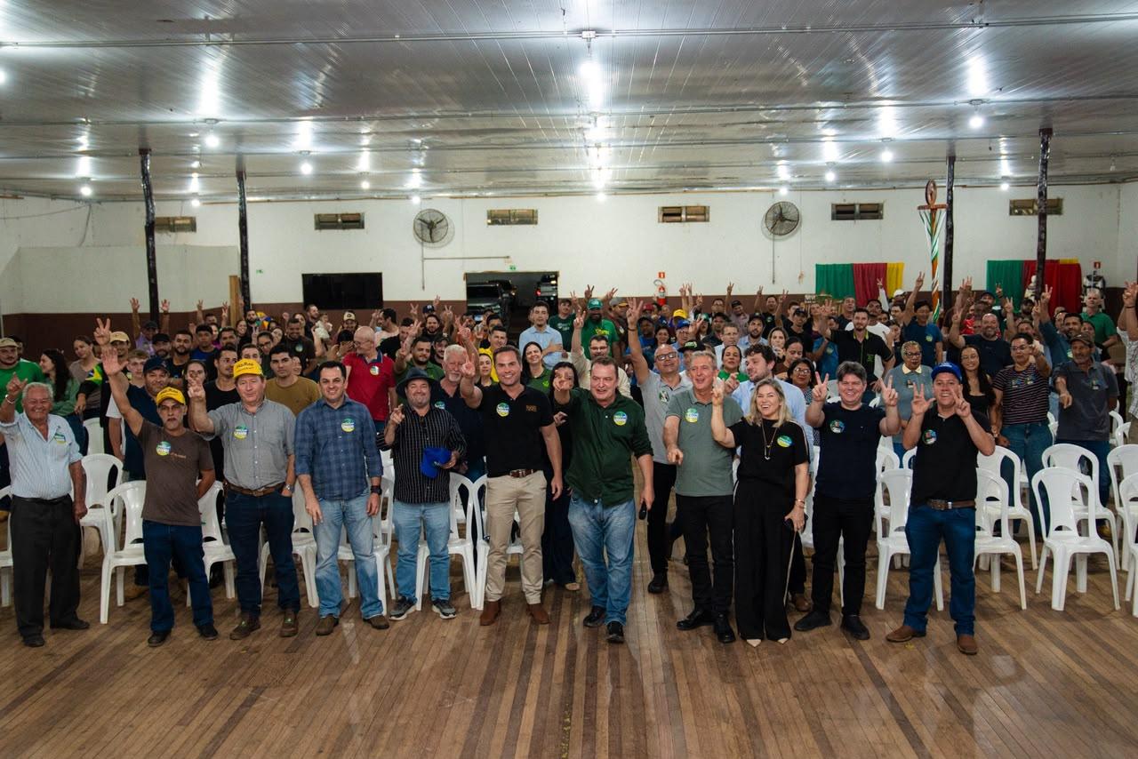 Max Russi reúne apoiadores e lideranças em grande encontro político em Sapezal