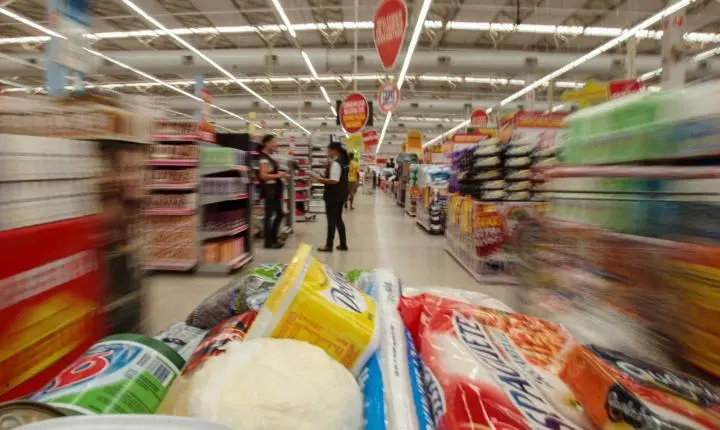 Bolsa Família tem reajuste de 15% anunciado pelo governo