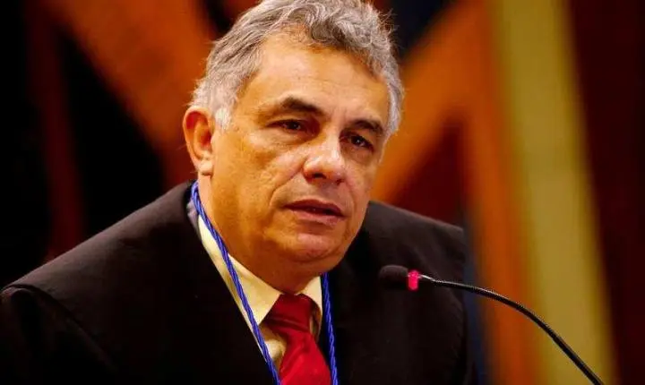 Bosaipo e contadores são condenados a devolver R$ 1,8 milhão aos cofres públicos por esquema na ALMT