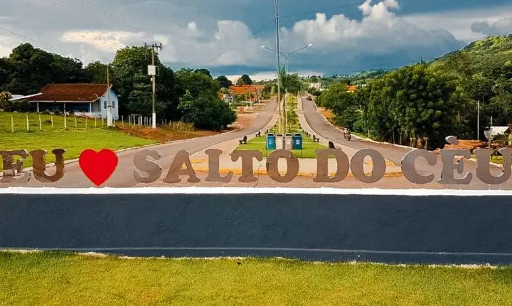 Cidade de MT com pouco mais de 3,6 mil moradores vira alvo após pregão para comprar caminhonete milionária