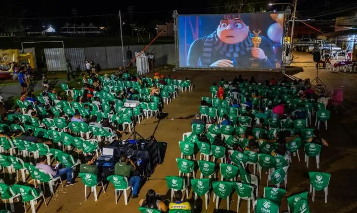 Cine Senar exibirá Os Smurfs em Sapezal no dia 10 de setembro