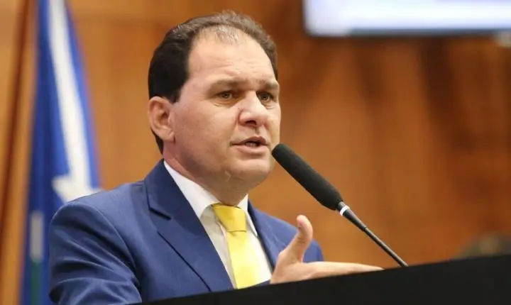 Deputado, se fosse um homem, o tratamento seria o mesmo?