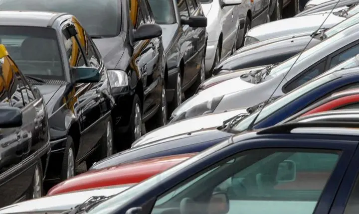 Financiamento de veículos registra alta de 12,8% no primeiro trimestre
