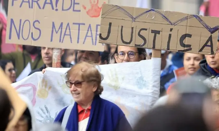 Grito dos Excluídos reúne milhares em atos por moradia e direitos sociais pelo país