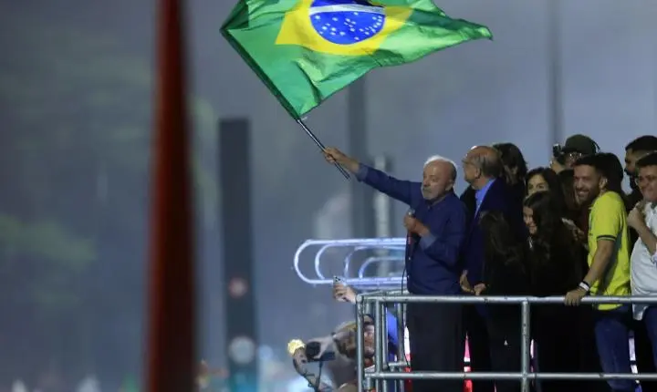 Líderes estrangeiros celebram e parabenizam a reeleição de lula