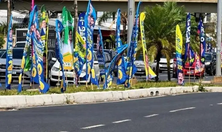 MP Eleitoral reforça fiscalização sobre wind banners e bandeiras em Mato Grosso