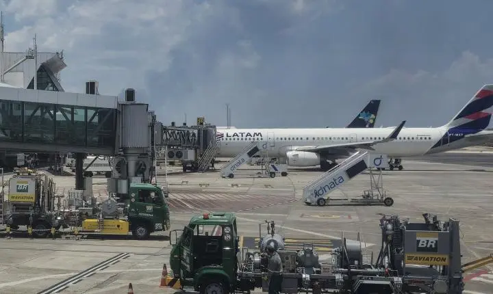 Petrobras reajusta o preço médio do querosene de aviação em 13,9%