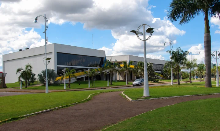 Pregão de R$ 1,37 milhão em Sapezal continua sem retomada após decisão do TCE